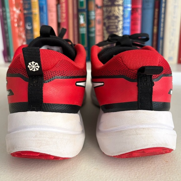 Nike Cosmic Runner shoes size 7Y - Picture 5 of 8